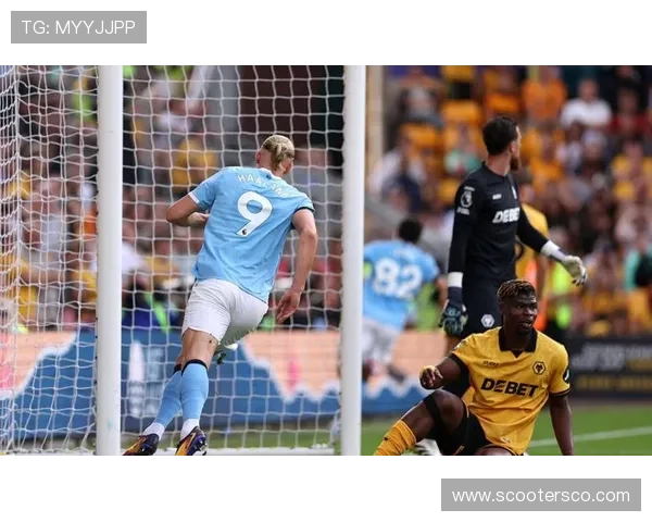 曼城热刺连败，升班马桑德兰强势3-0大胜登顶第六位